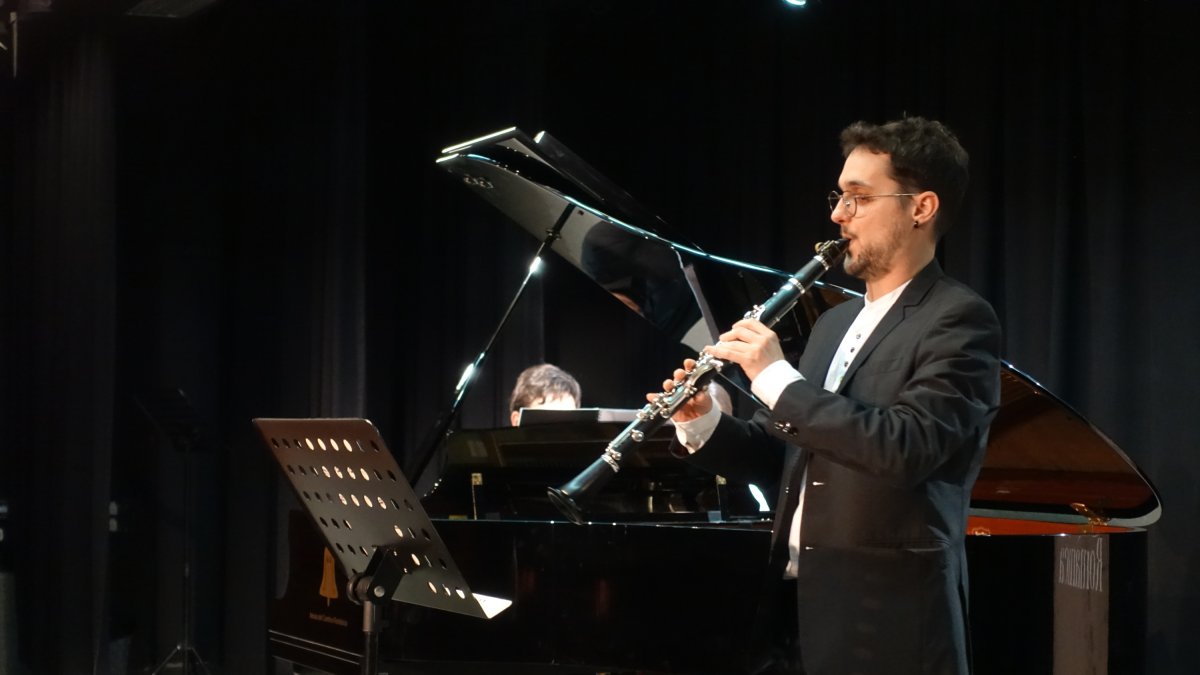 Duo Althea durant una actuació