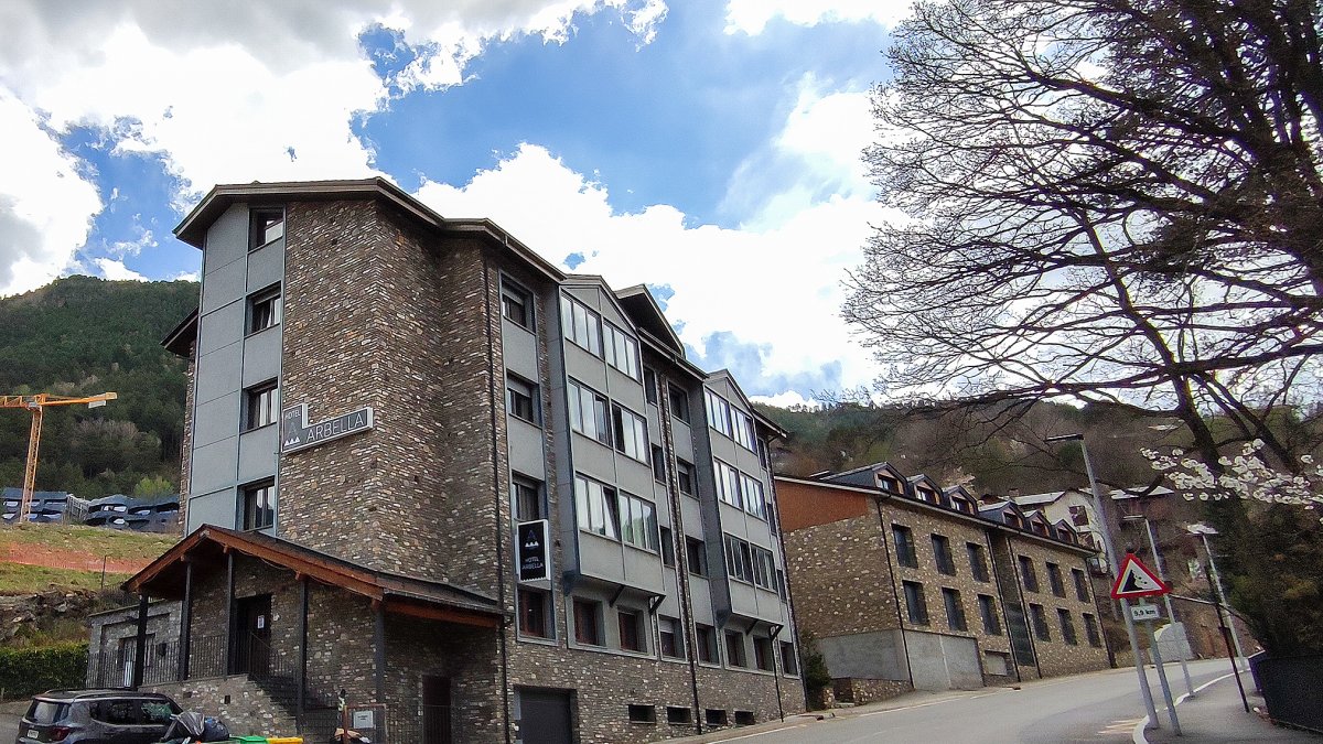 L'hotel Arbella d'Ordino es transformarà en un bloc de 25 pisos de lloguer assequible