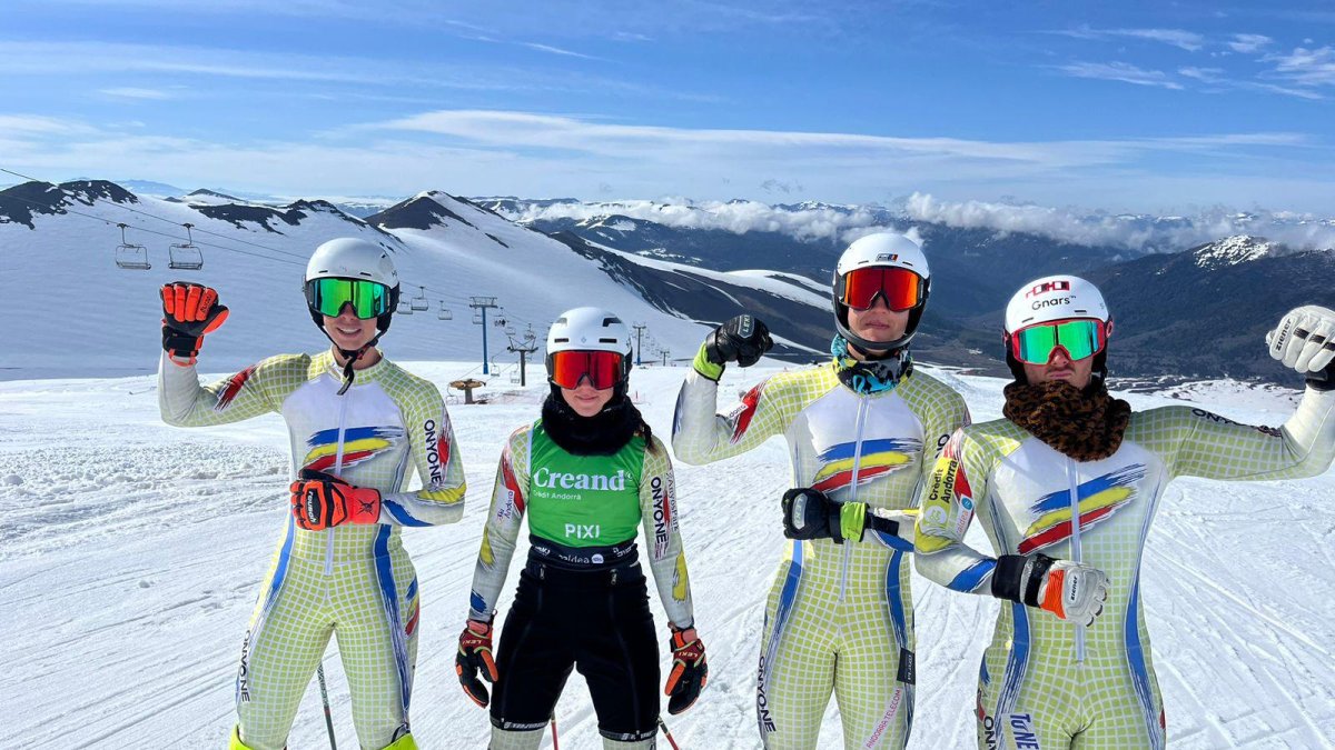 Part del grup d’EEBE sub-19 a Corralco.