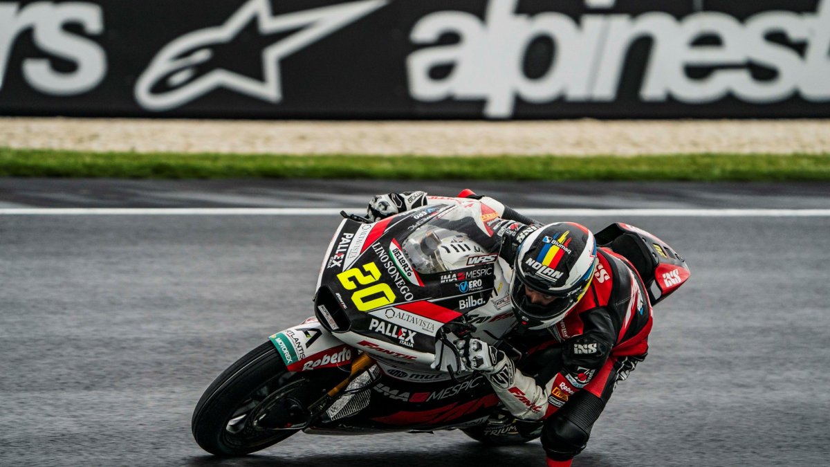 El pilot andorrà Xavi Cardelús a Austràlia.