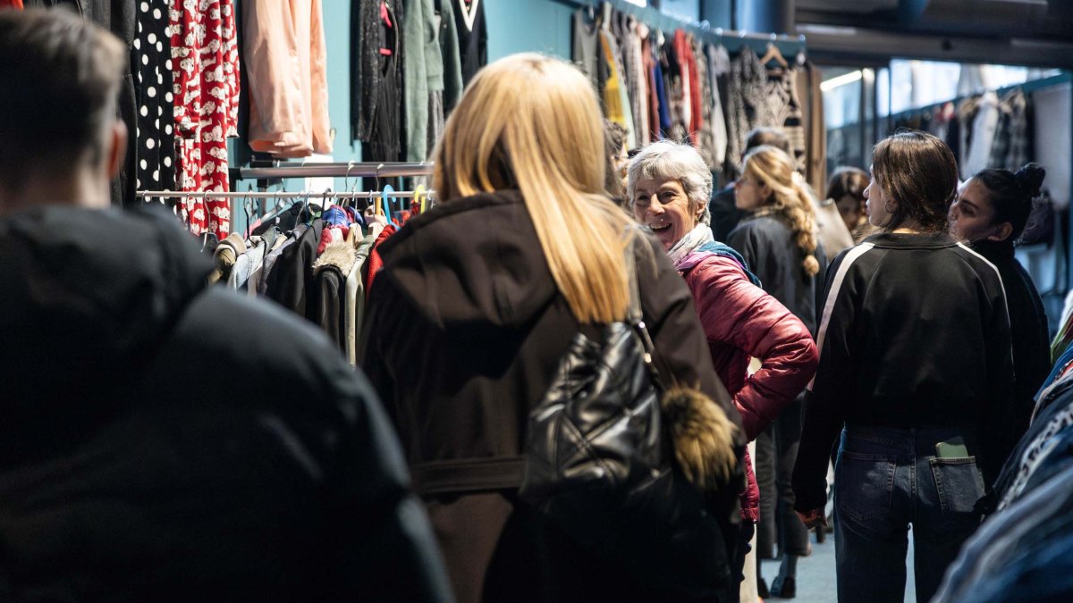 Visitants al Vide Dressing.