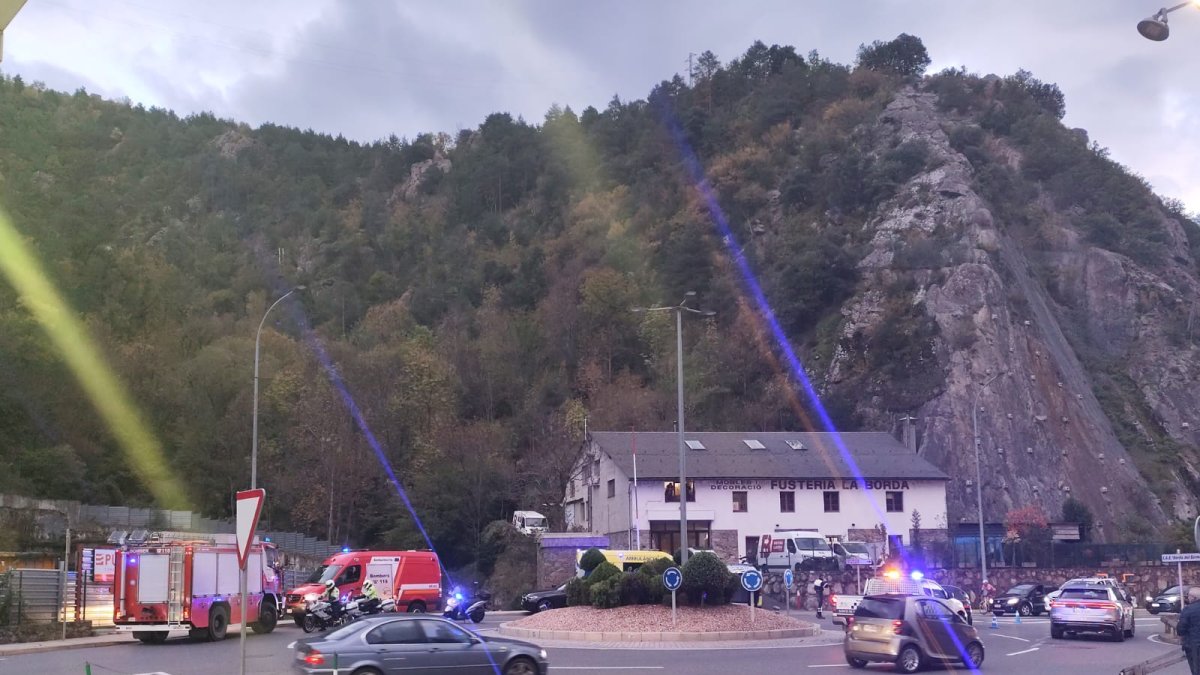 Xoc múltiple a la sortida de Sant Julià