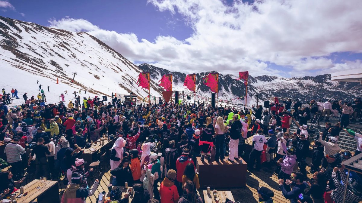 Assistents al festival.