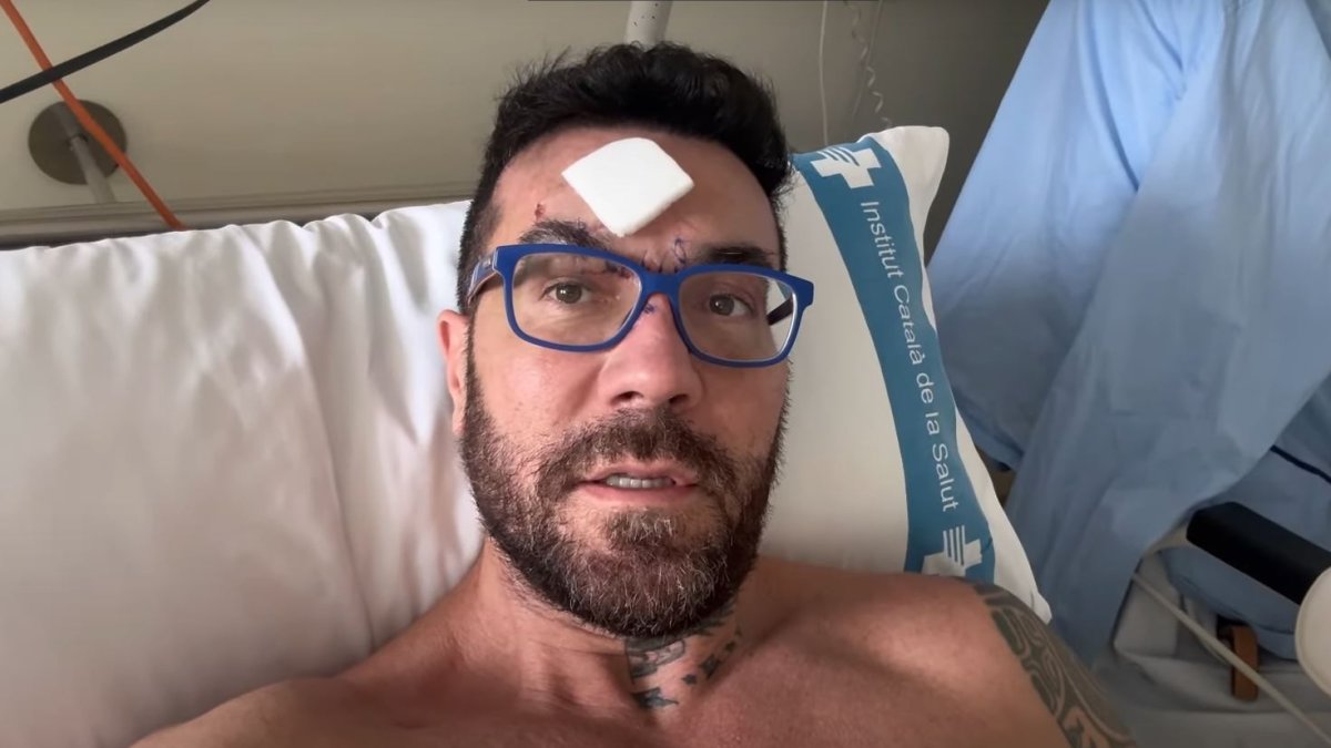 Xavier Caballol en el vídeo publicat des de l'hospital