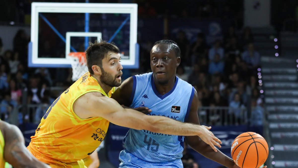 Sekou Doumbouya.