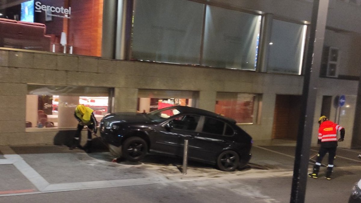 El cotxe accidentat.