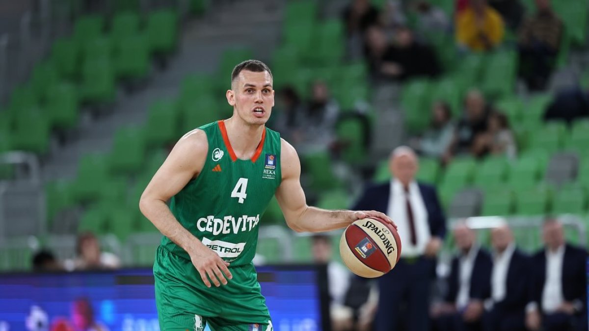 Nikola Radicevic amb la samarreta del seu últim equip, el Cedevita.