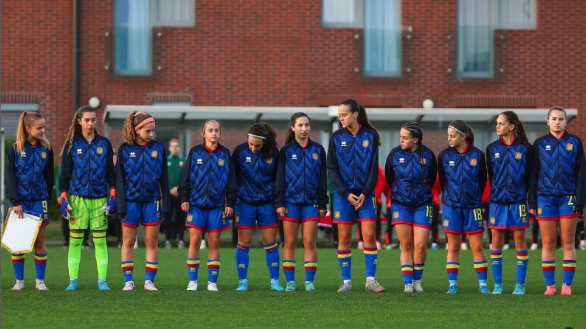 La selecció sub 17 va perdre a Hongria.
