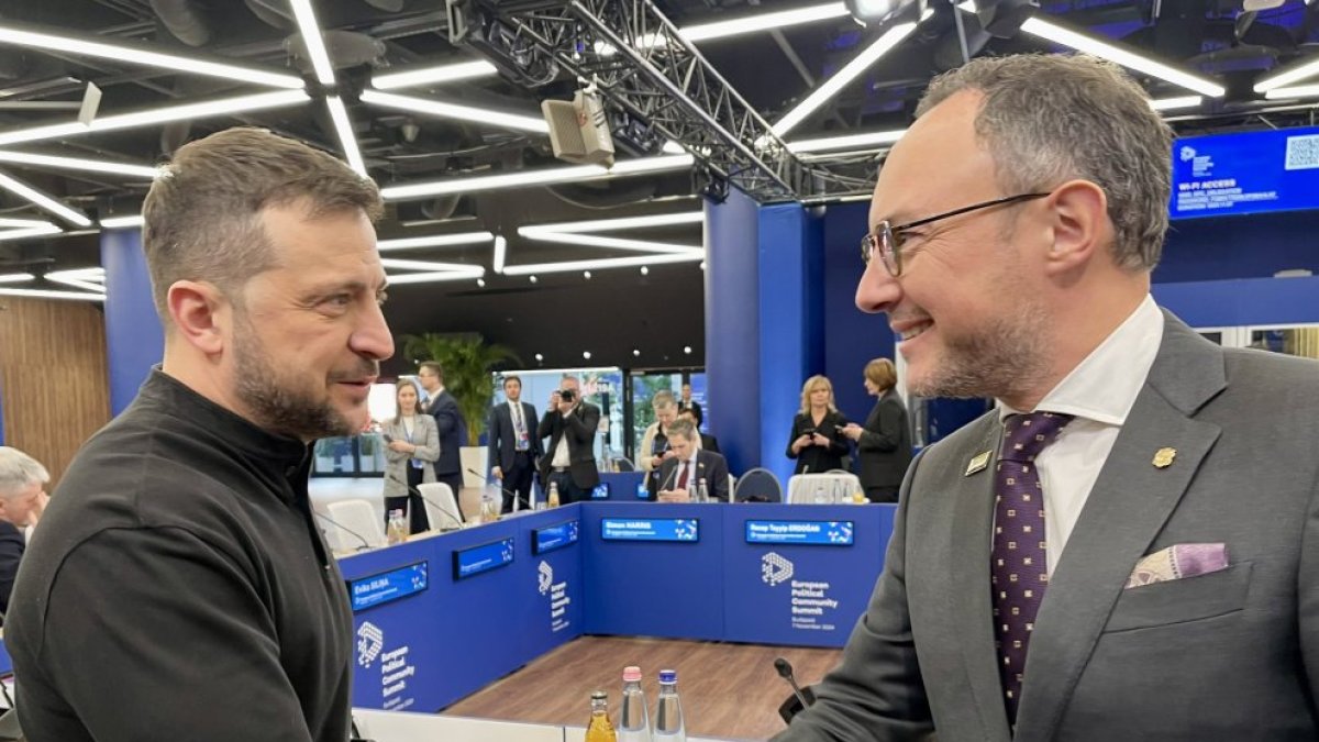 Volodímir Zelenski i Xavier Espot.