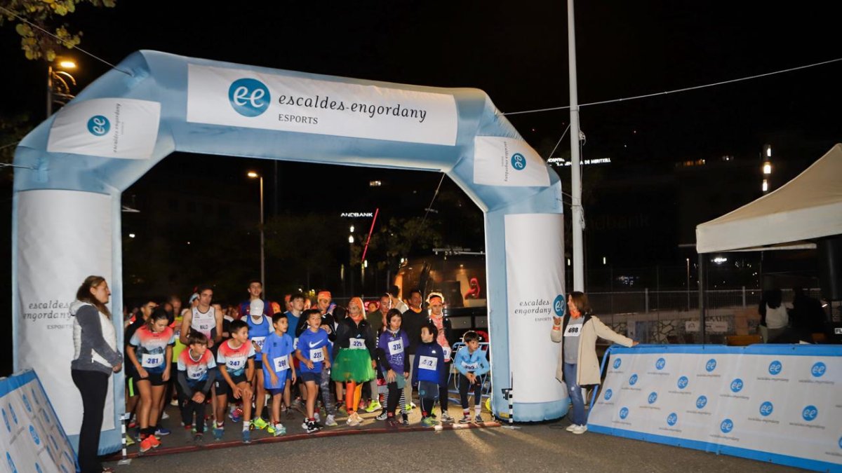 La sortida de la cursa dels 3 Ponts