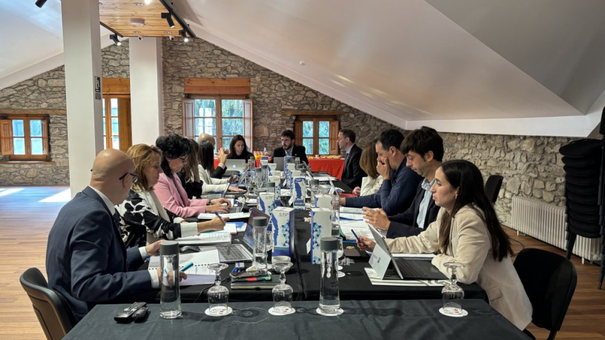 Els cònsols en la reunió celebrada a Sant Julià a final d’octubre.