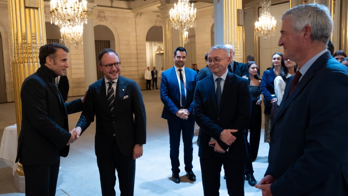 Xavier Espot amb Emmanuel Macron, Patrick Strzoda i Patrice Faure