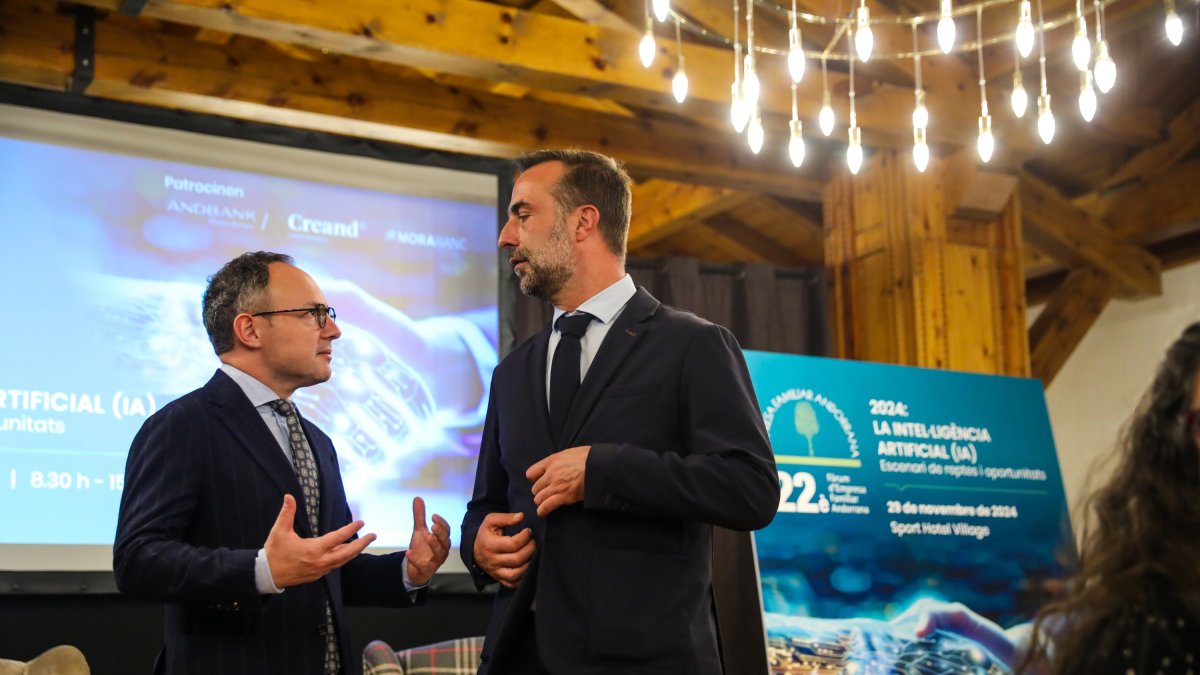 Espot i Armengol coincideixen en la necessitat de diversificar.