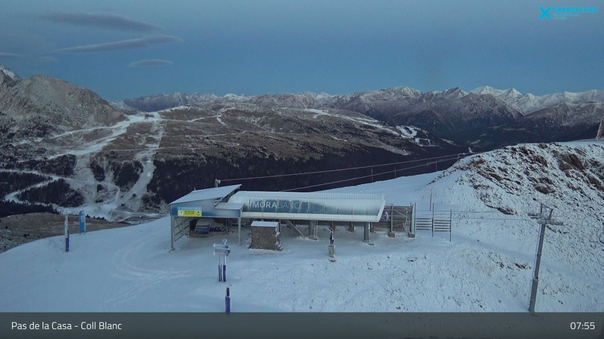 Imatge del coll Blanc del Pas de la Casa aquest matí
