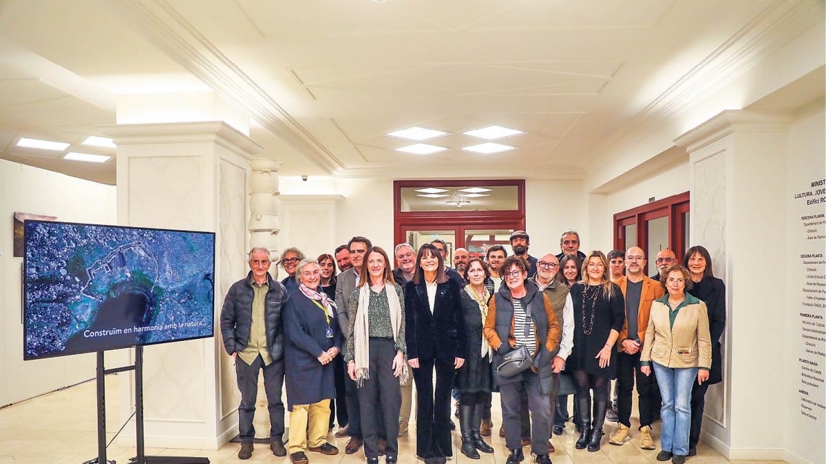 Celebració de la inclusió a la llista.