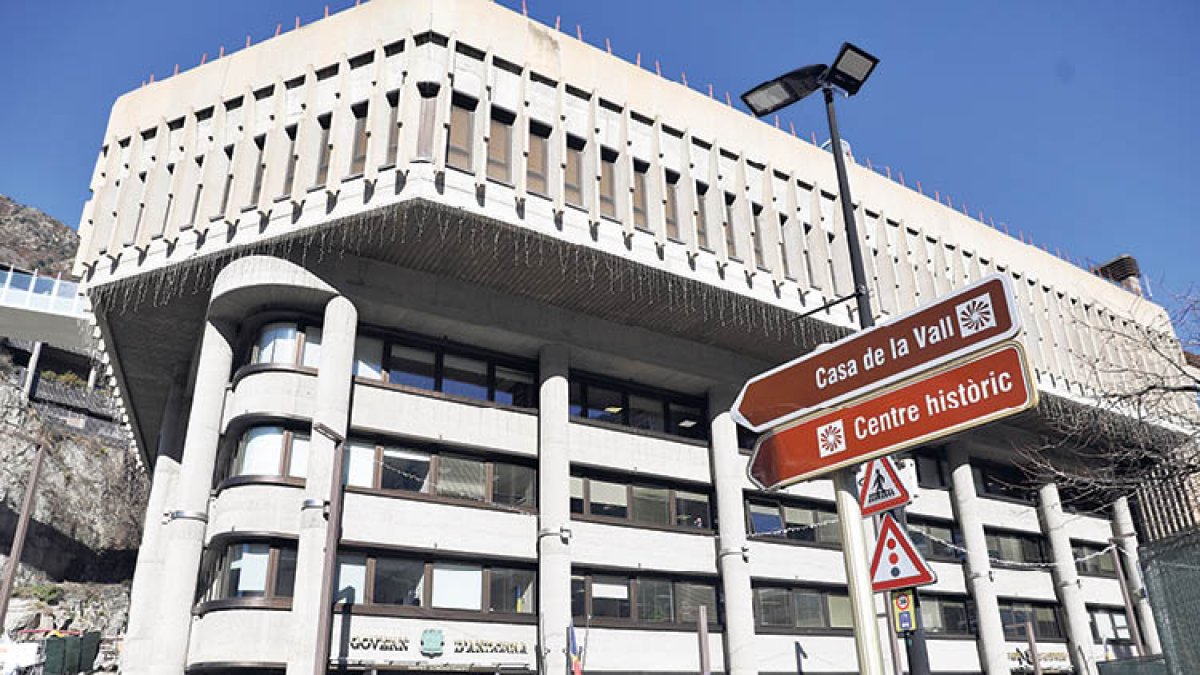L’edifici administratiu del Govern.
