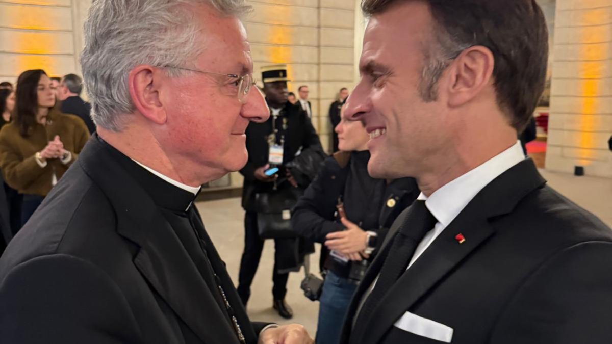 Els coprínceps Vives i Macron.