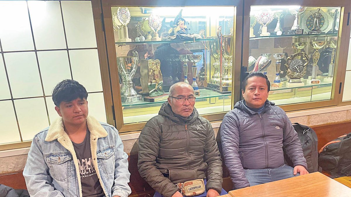 Els tres treballadors peruans afectats pel frau laboral.
