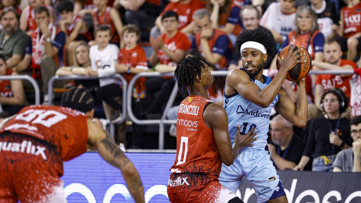 Harding va liderar el triomf tricolor a Manresa el curs passat.