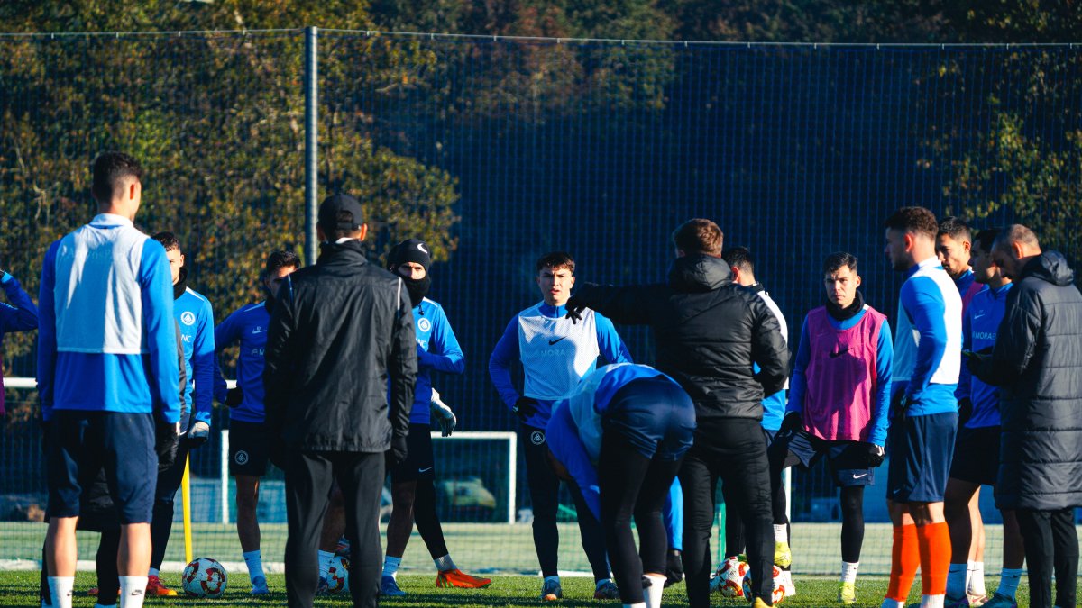 L’equip es va entrenar a Abegondo, a la Corunya.