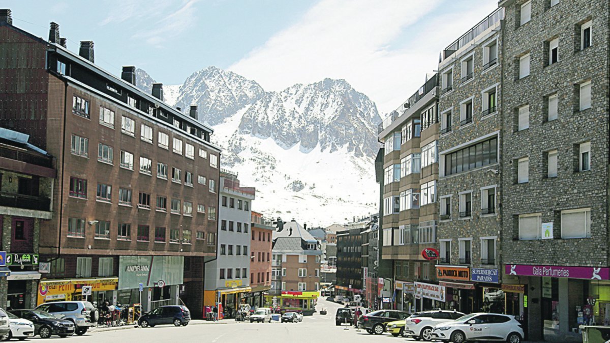 Botigues al Pas de la Casa.
