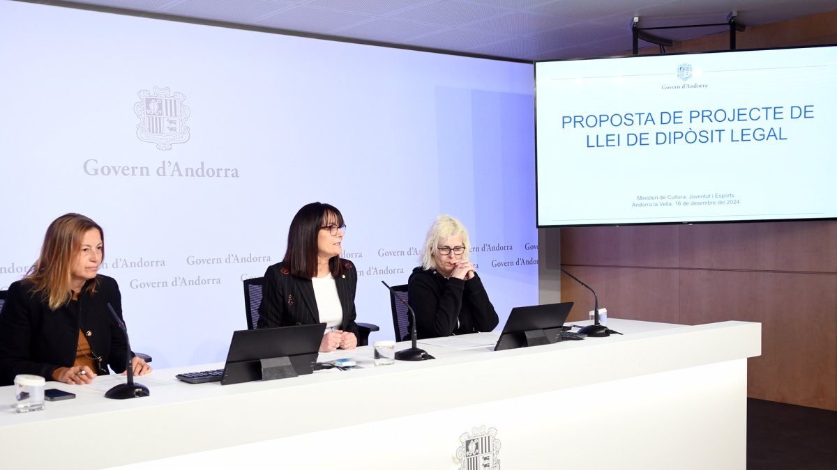 Presentació de projecte de llei de dipòsit legal.