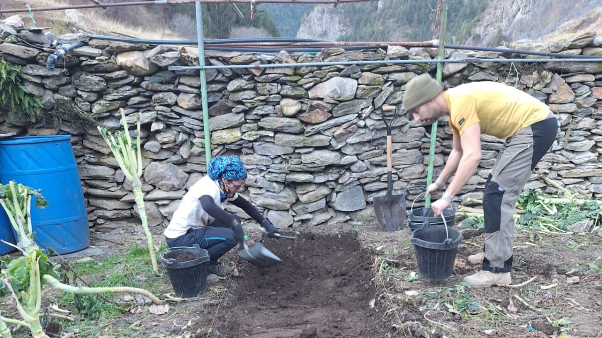 Els treballs per localitzar l'església de Sant Martí de Sella