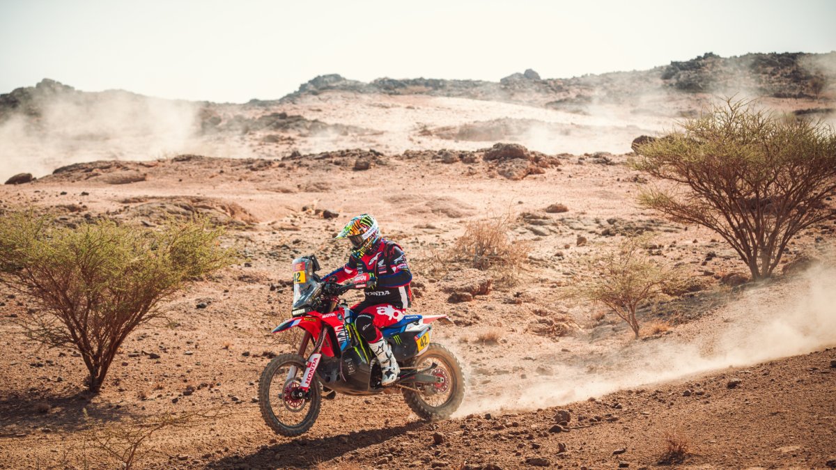 Adrien Van Beveren durant la primera etapa.