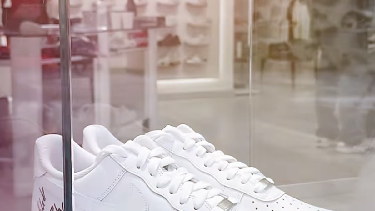 Les sabates robades.