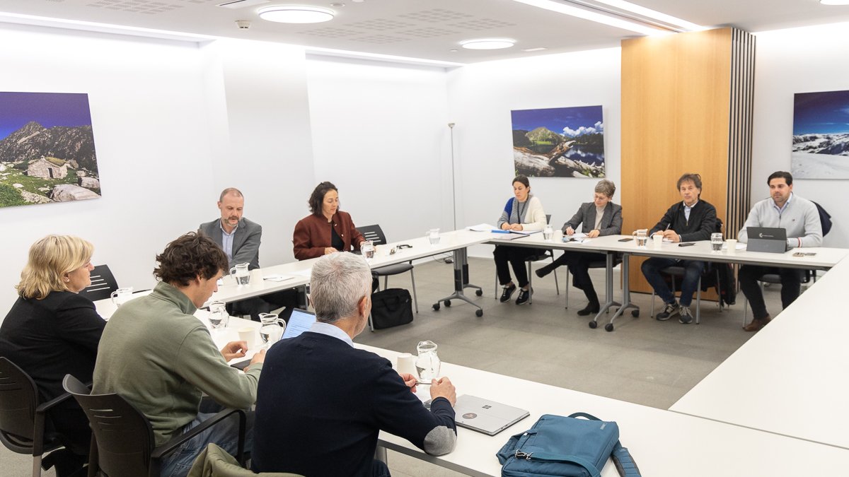 Els membres de la Comissió d’estudi.