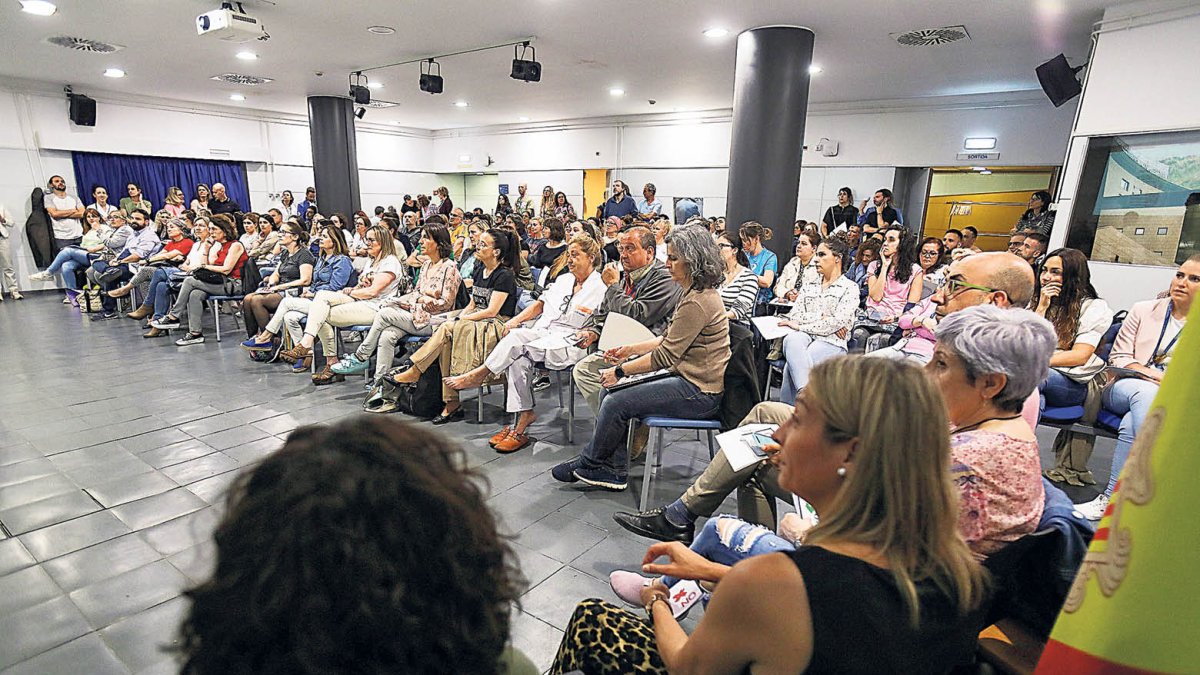 Jordi Fabra a l’assemblea del comitè d’empresa, al maig.