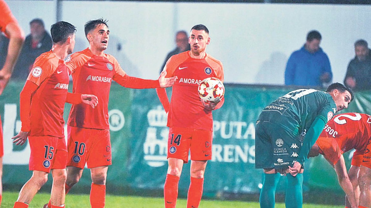 L’FC Andorra va naufragar a O’Carballiño i va encaixar la tercera derrota seguida fora del Nacional.