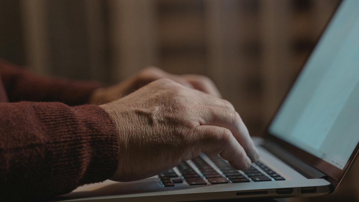 Una de les fórmules més segures és tenir un gestor de contrasenyes.