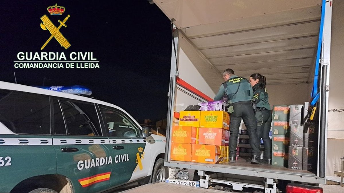 La mercaderia comissada, dins del camió.