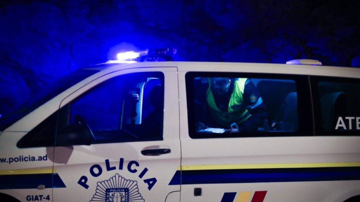 Un vehicle de la policia.