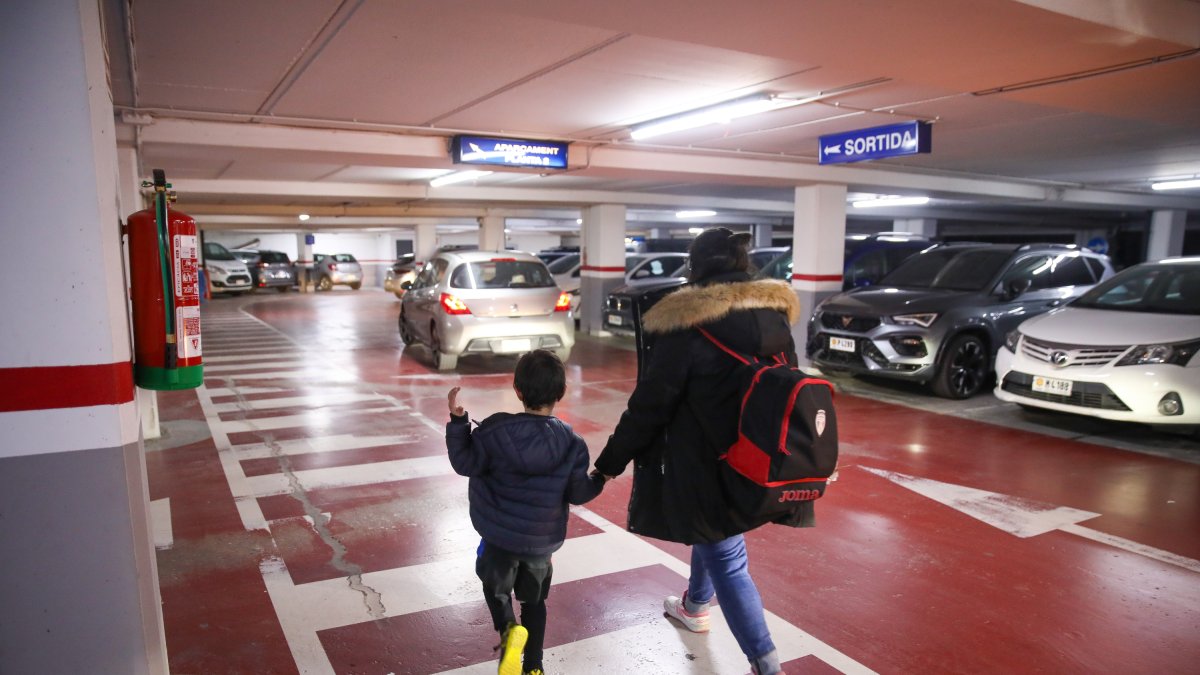 L’aparcament dels Serradells, ahir a la tarda.