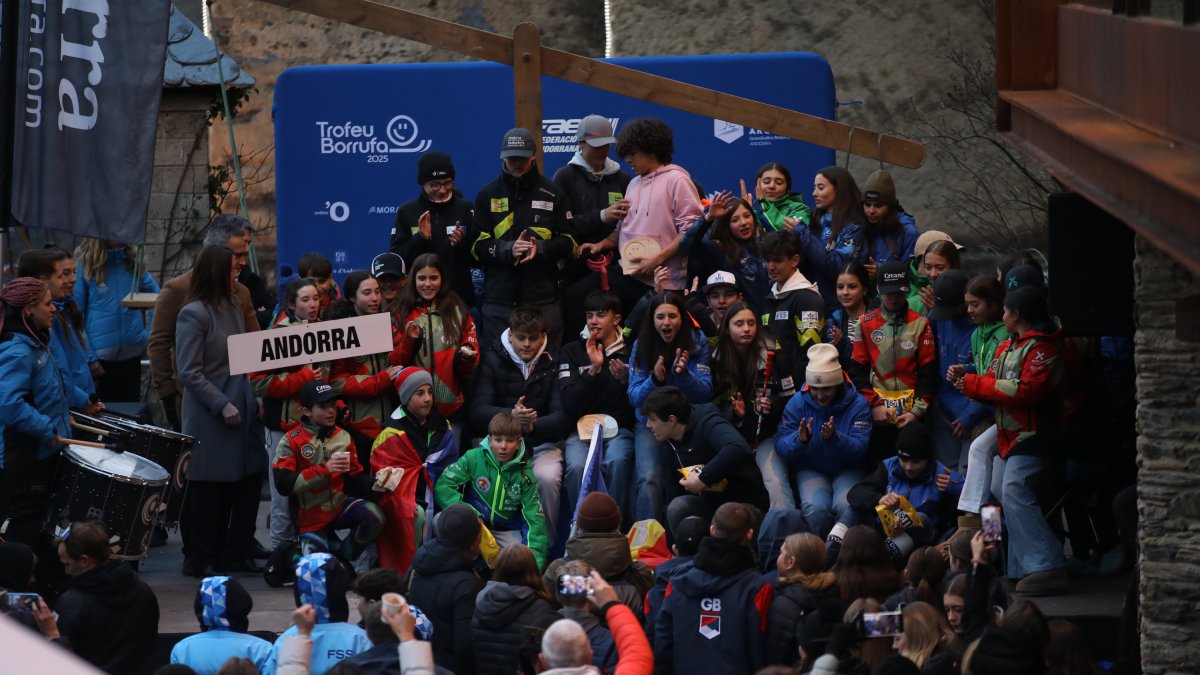 La delegació andorrana al trofeu Borrufa