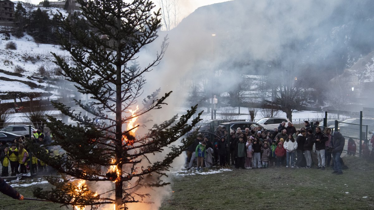 La crema de gener a Canillo ha tingut lloc aquesta tarda