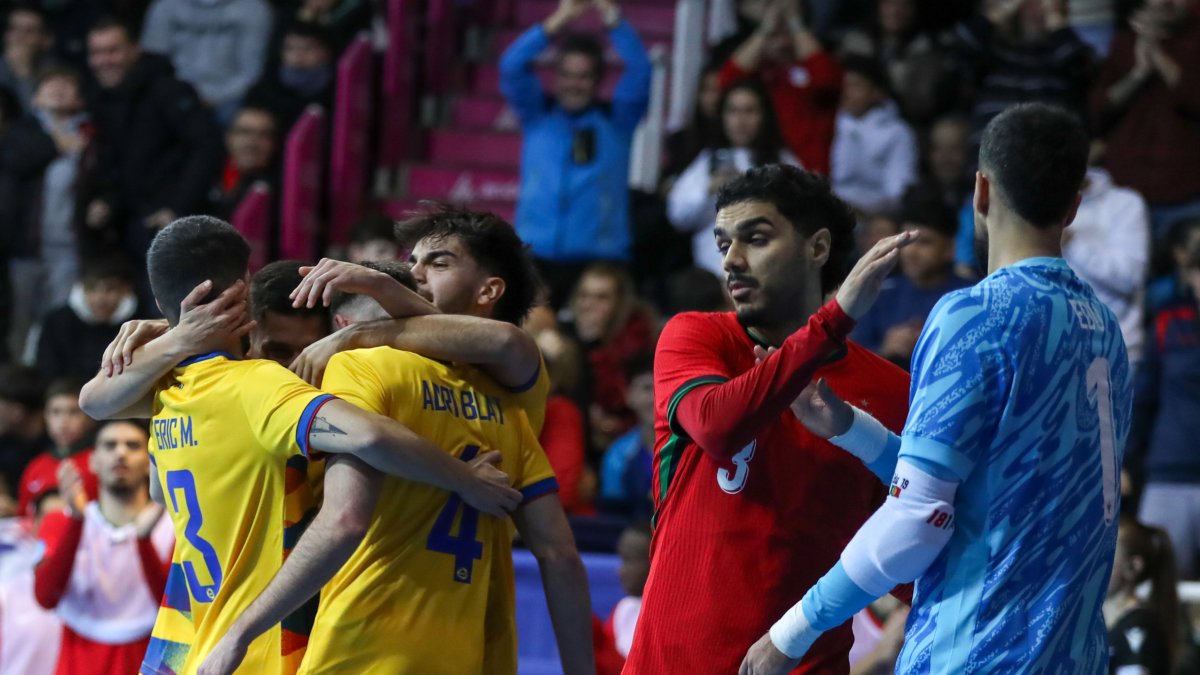 Duel de la selecció davant de Portugal.