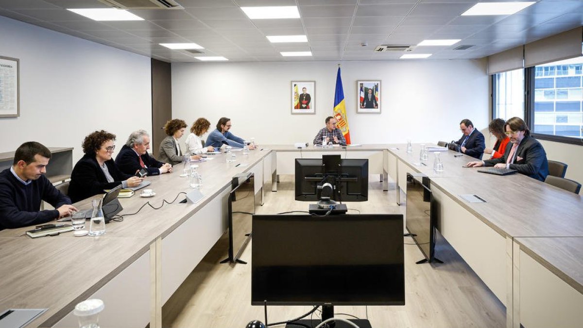 Una reunió anterior del Pacte d’Estat.