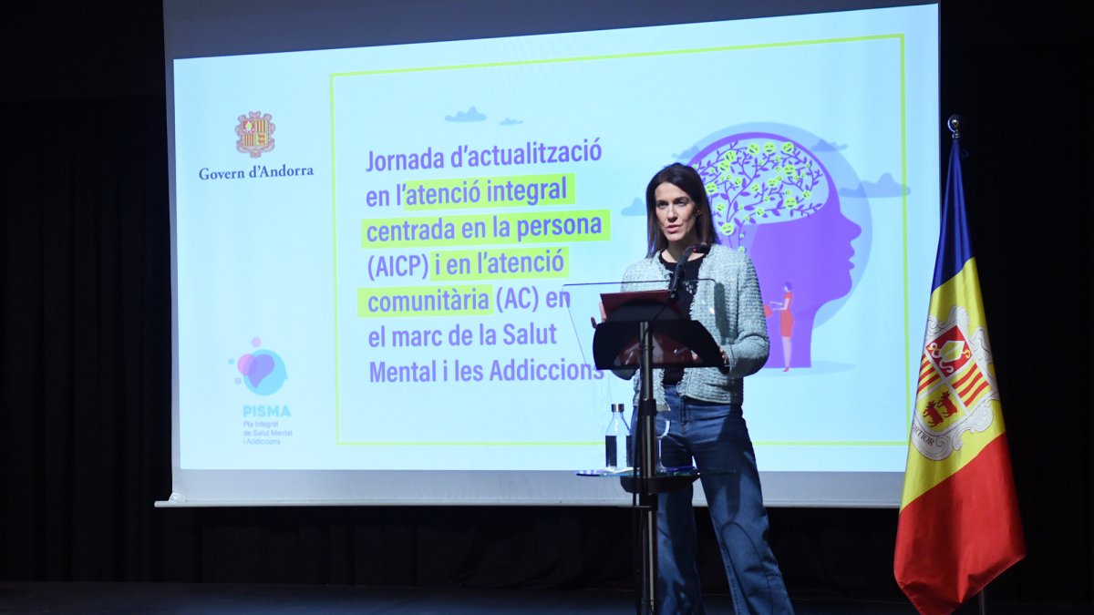 Inaguració de la Jornada d'actualització en l'atenció integral centrada en la persona