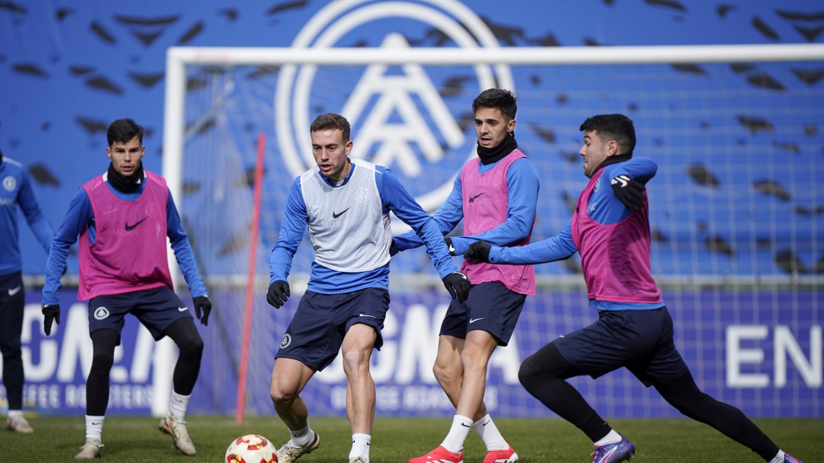 Els jugadors de l’FC Andorra, ahir al Nacional.