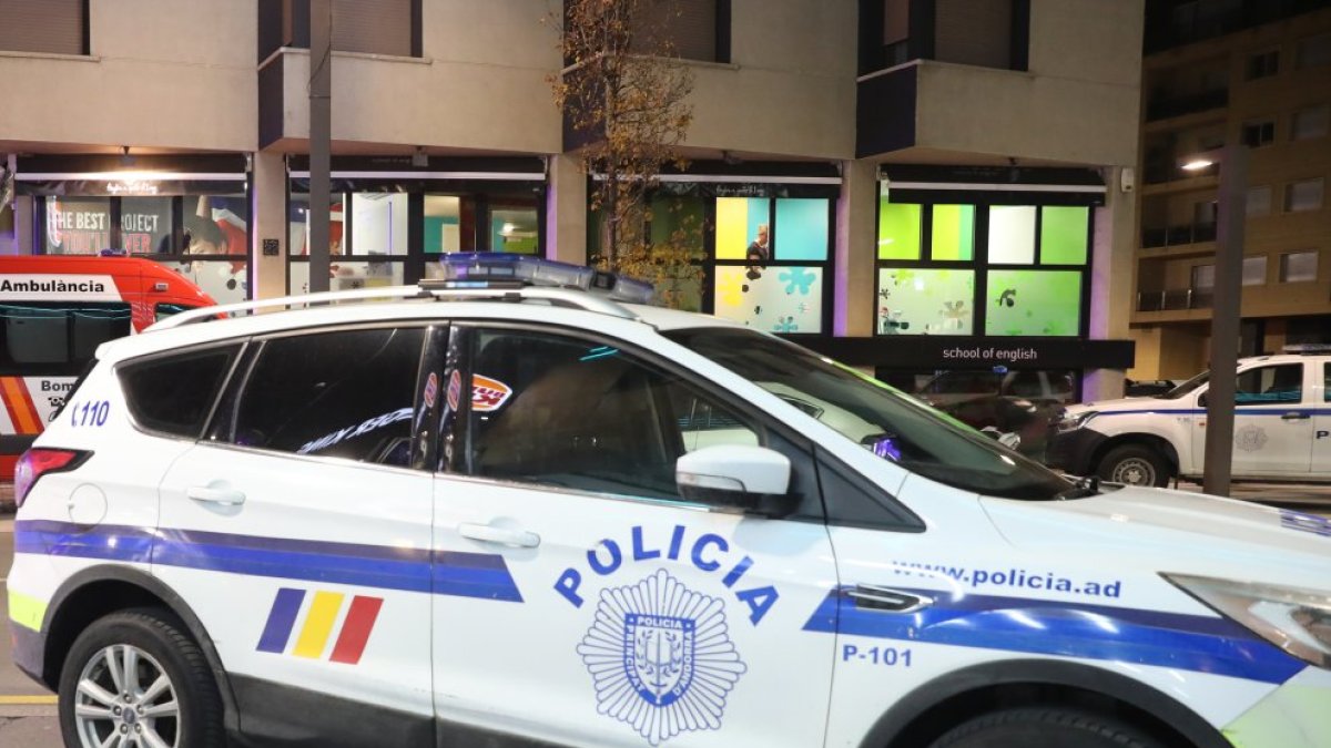 Un vehicle policial.