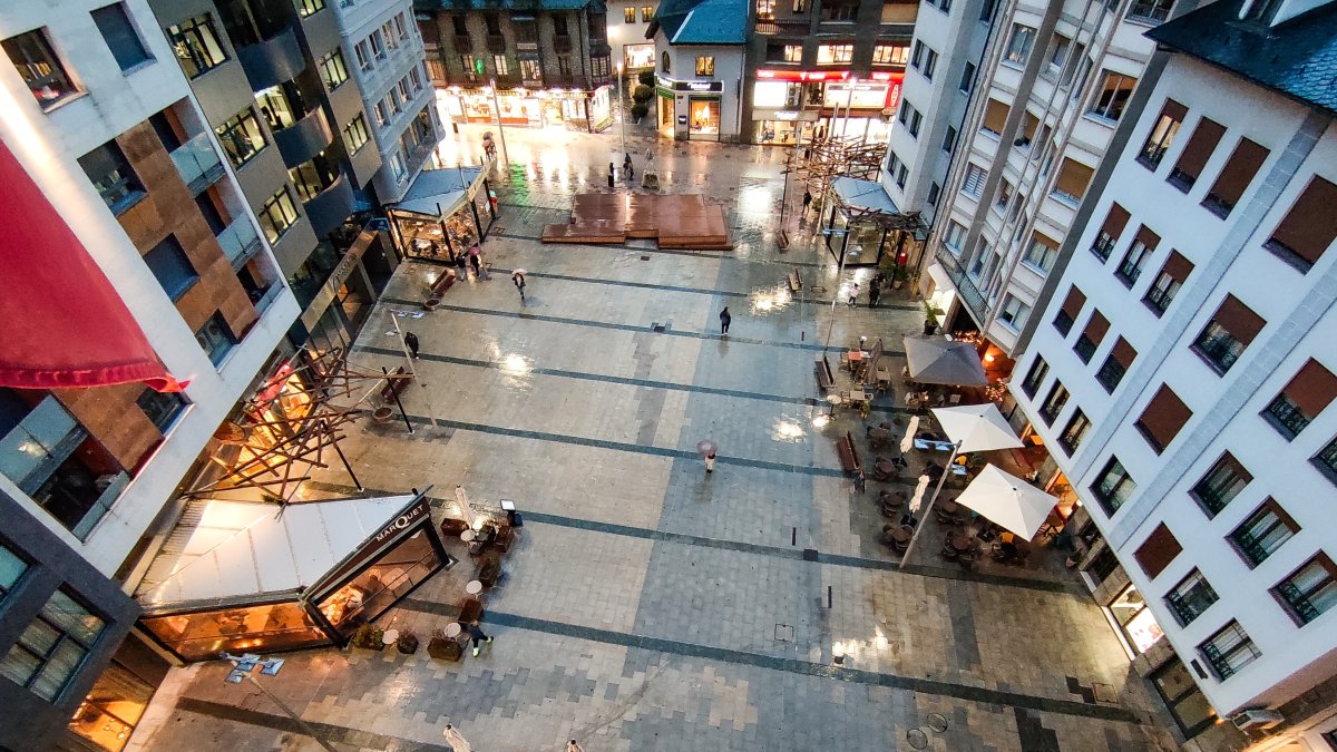 La popular plaça Coprínceps d’Escaldes-Engordany.