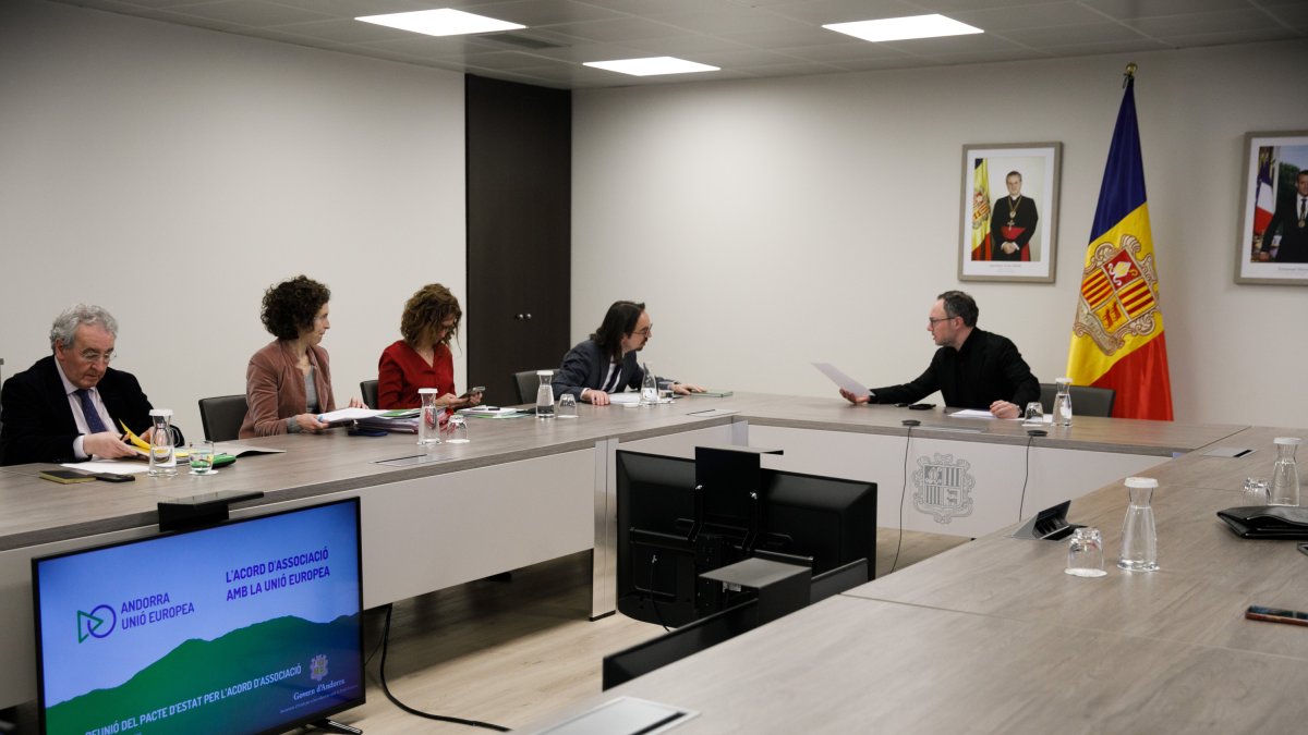 Reunió del pacte d’Estat per la UE.