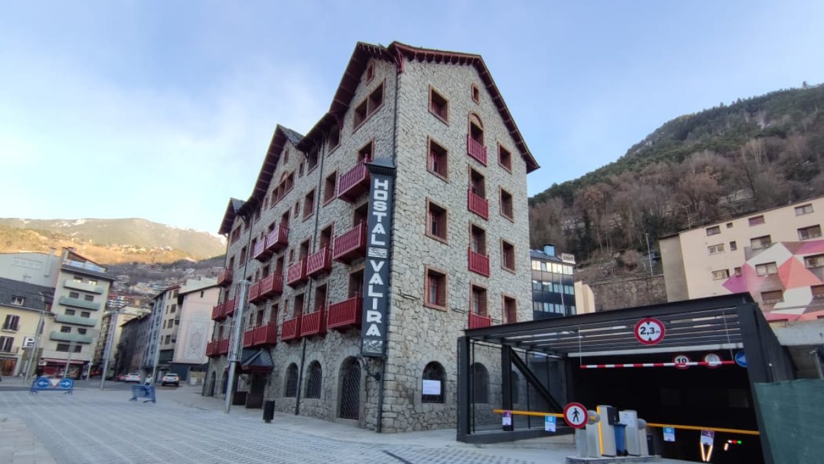 Entrada a l'aparcament de l'Església d'Escaldes