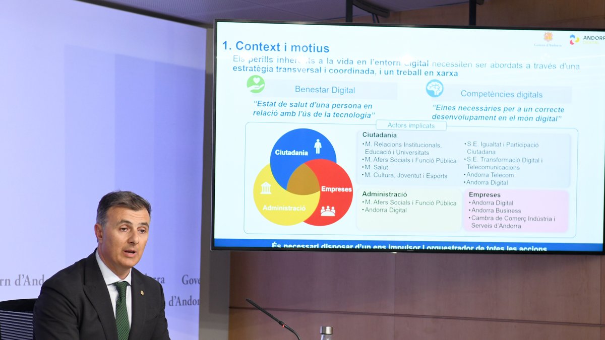 El secretari d'Estat de Transformació Digital i Telecomunicacions, Marc Rossell, en la roda de premsa posterior al consell de ministres aquesta tarda