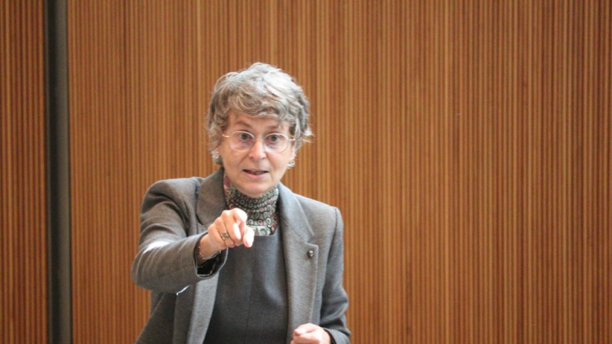 Susanna Vela al Consell General.