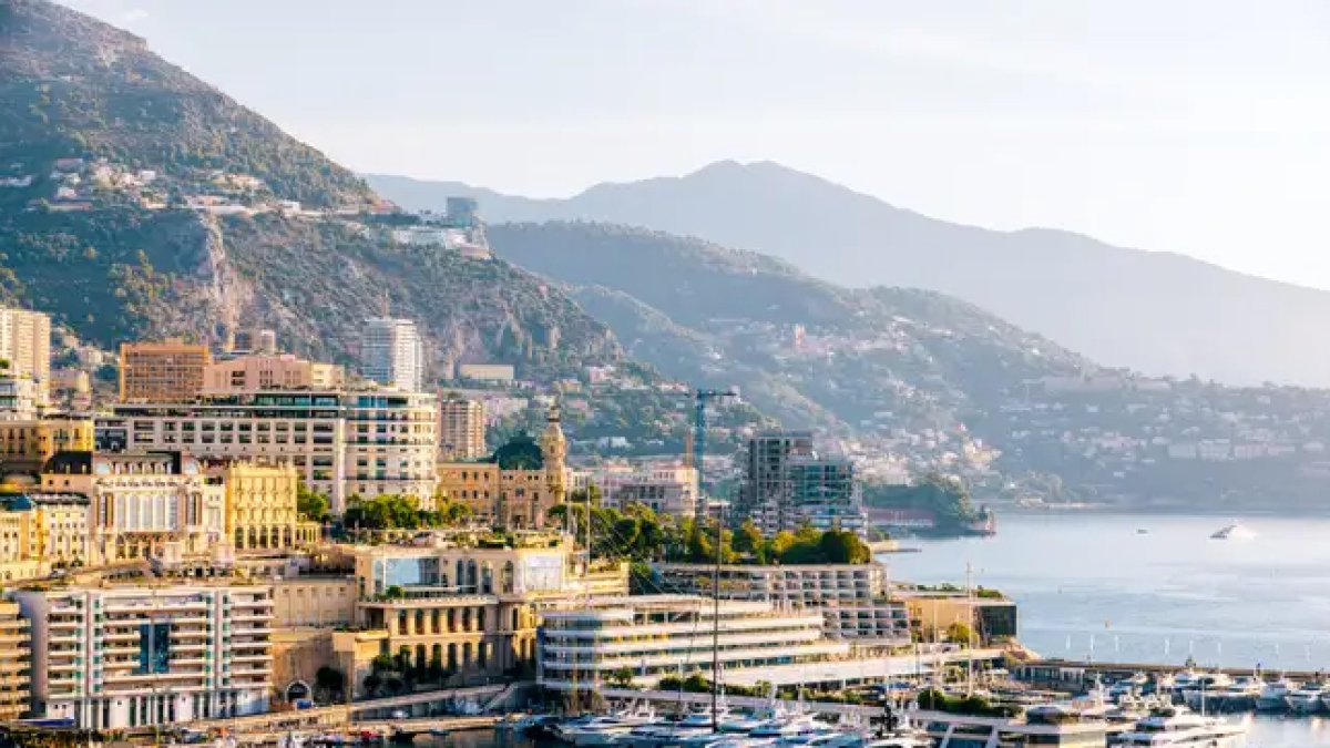 Mònaco és a la llista des del juny del 2024.