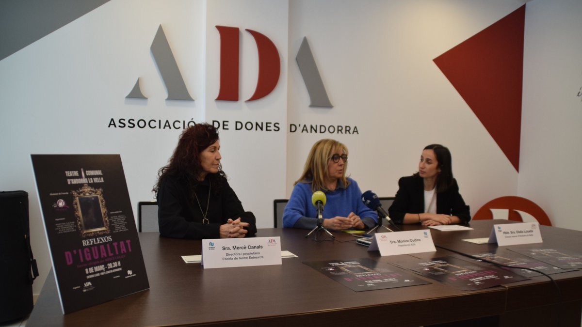 La roda de premsa de presentació.